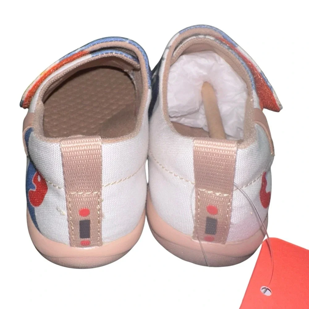 Kid Size UIN Slip On Shoes Canvas Comfortable Loafers 'Blue Romance' Size 8C‎